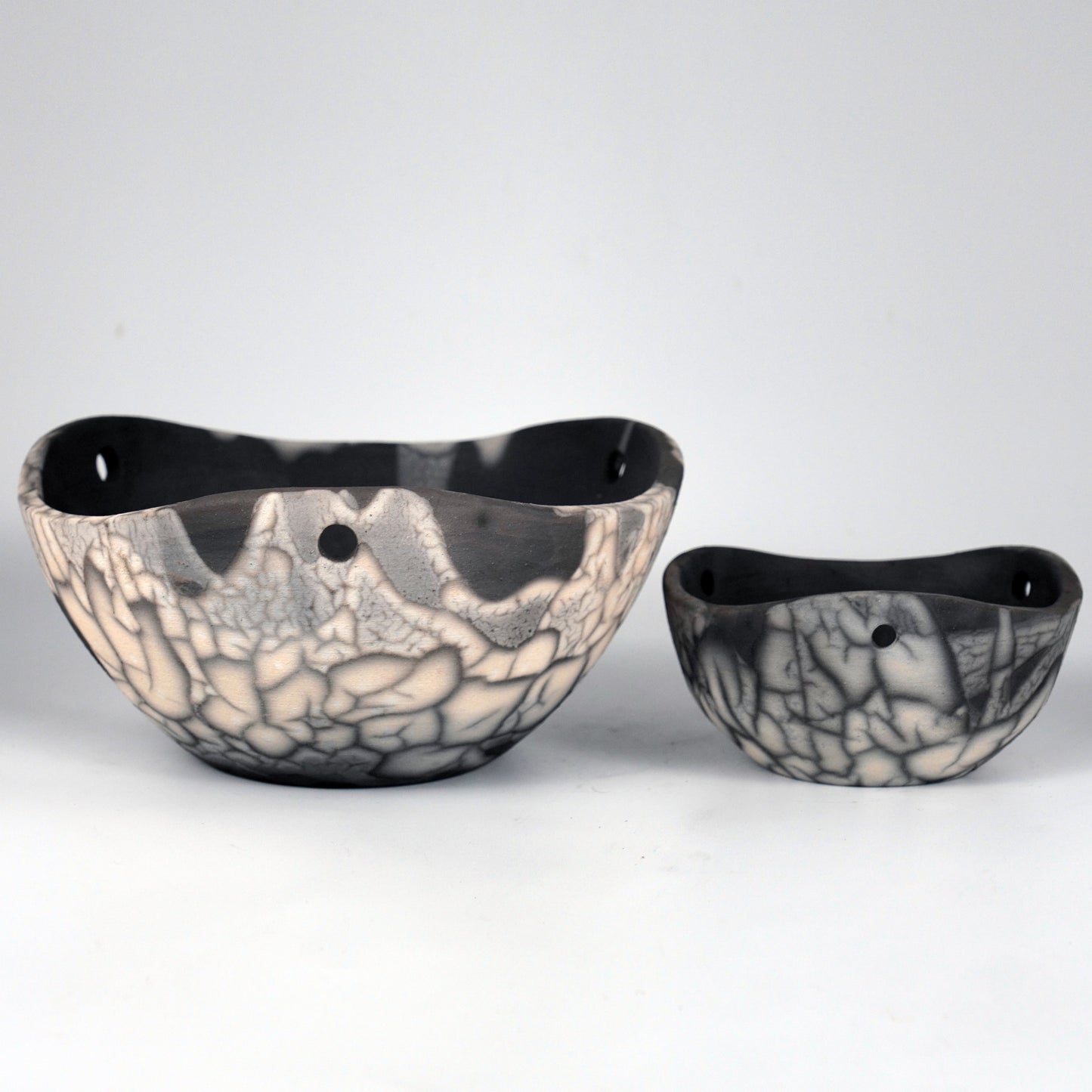 RAAQUU Niwa indoor hanging planter pot