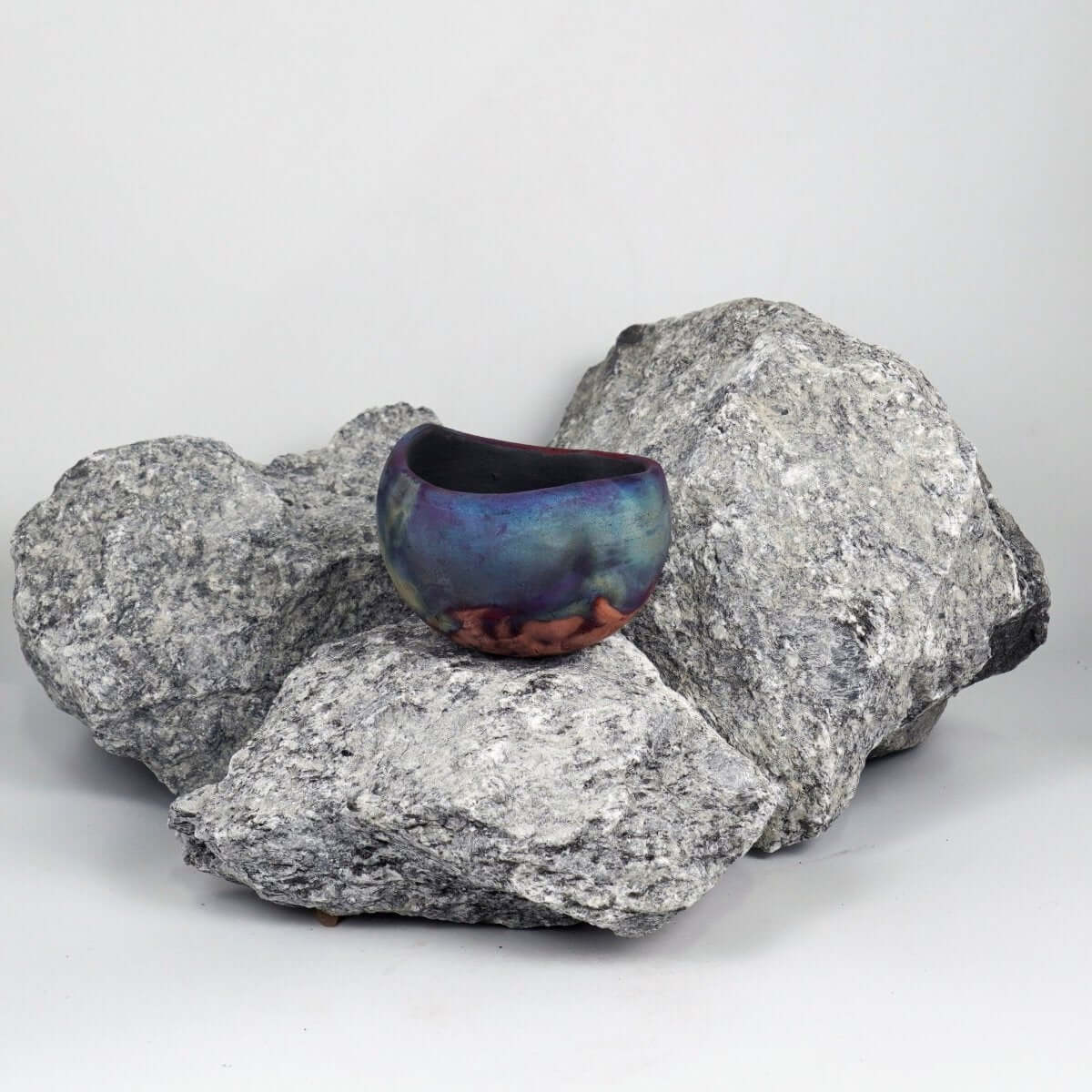 Hikari Ceramic Raku Pottery Vase - RAAQUU