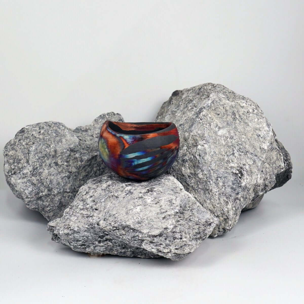 Hikari Ceramic Raku Pottery Vase - RAAQUU