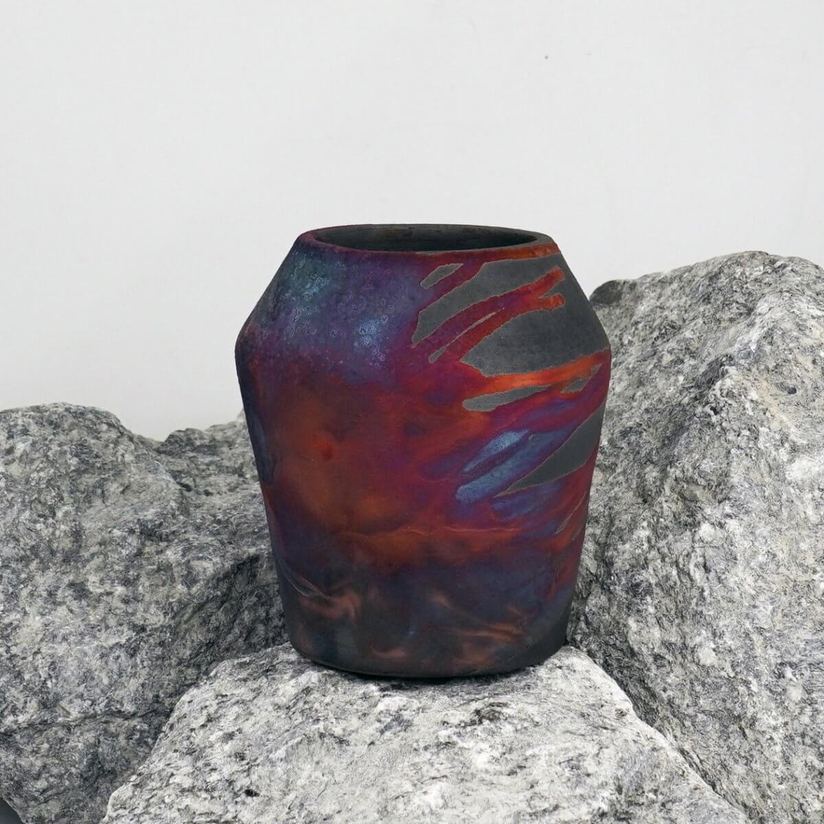 Hoseki Ceramic Raku Pottery Vase - RAAQUU
