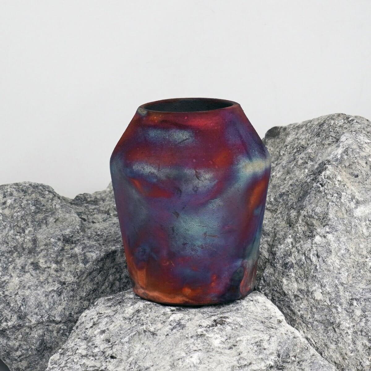 Hoseki Ceramic Raku Pottery Vase - RAAQUU