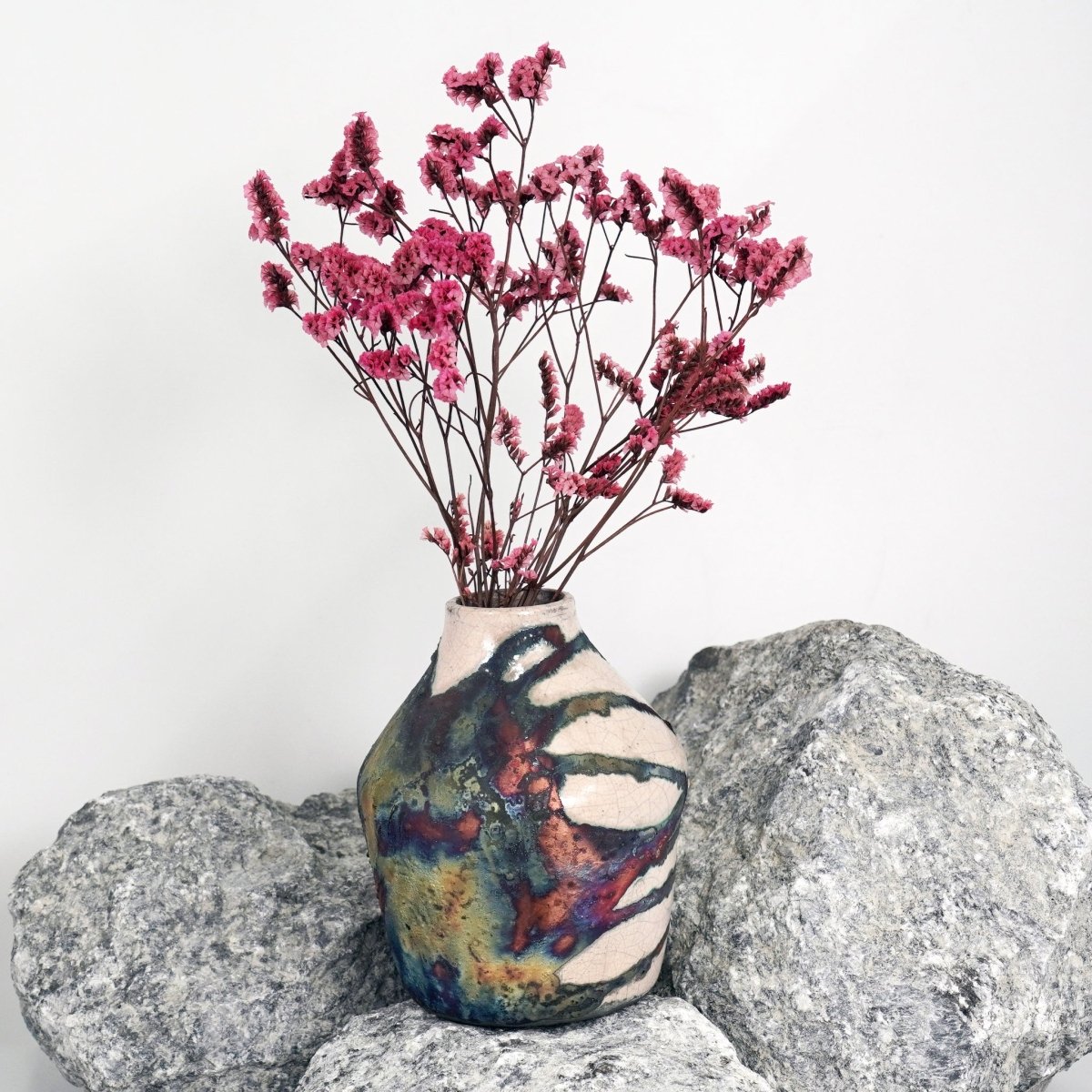 Inaka Ceramic Raku Pottery Vase - RAAQUU
