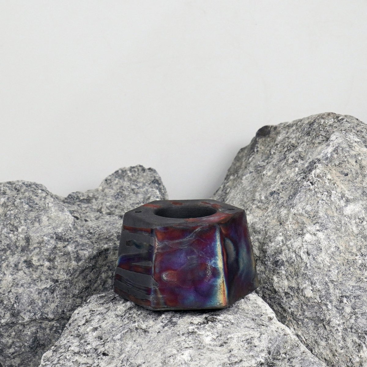 Keihatsu tealight, candle and incense ceramic holder - RAAQUU