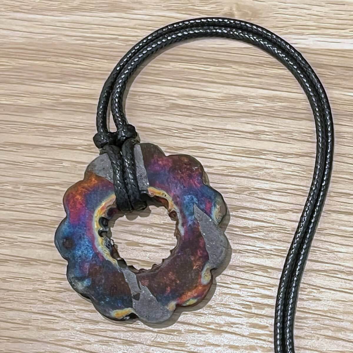 Kubi M009 Petal Circle Ring Raku Pendant Necklace - Handmade gift for her - RAAQUU