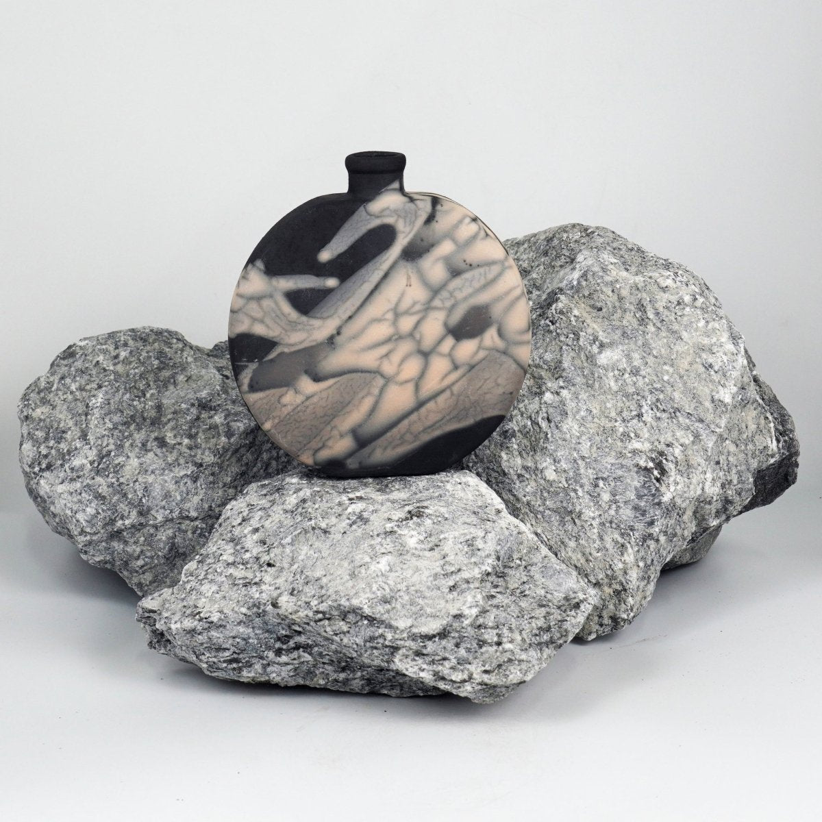 Kumo Ceramic Raku Pottery Vase - RAAQUU