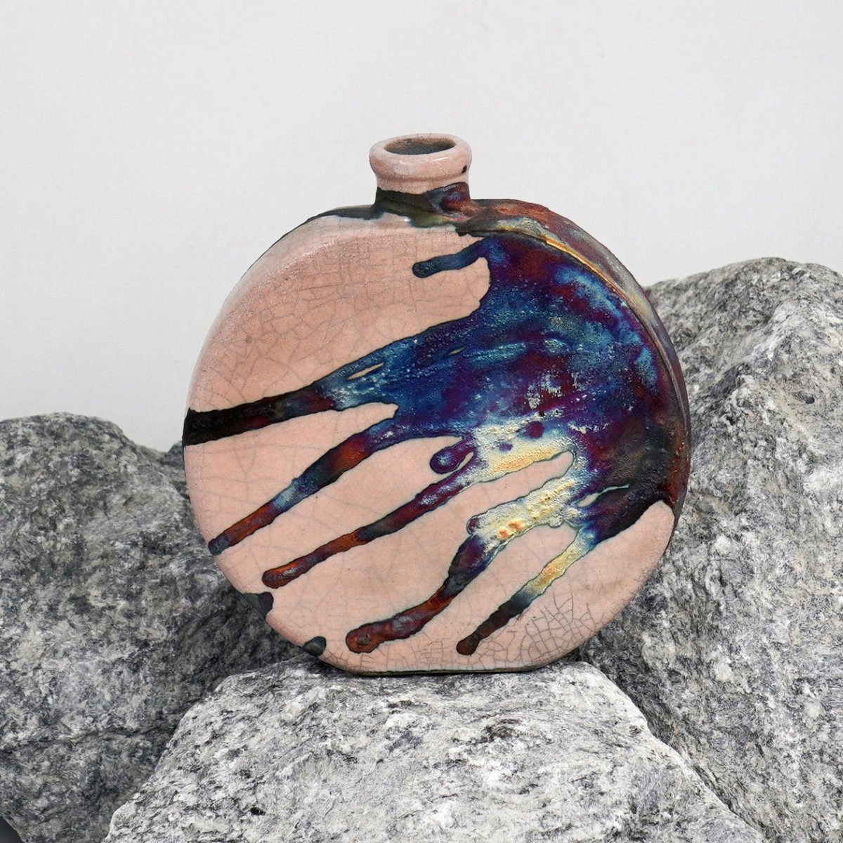 Kumo Ceramic Raku Pottery Vase - RAAQUU
