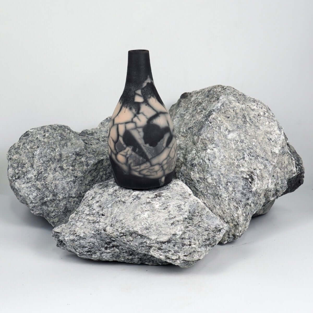 Natsu Ceramic Raku Pottery Vase - RAAQUU