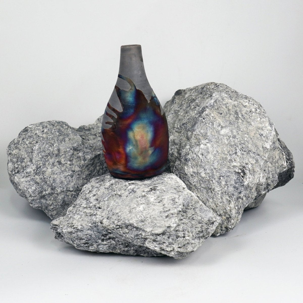 Natsu Ceramic Raku Pottery Vase - RAAQUU