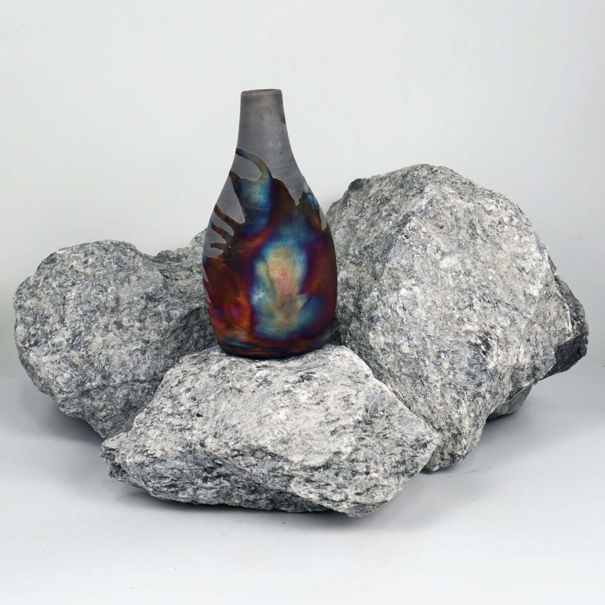 Natsu Ceramic Raku Pottery Vase - RAAQUU