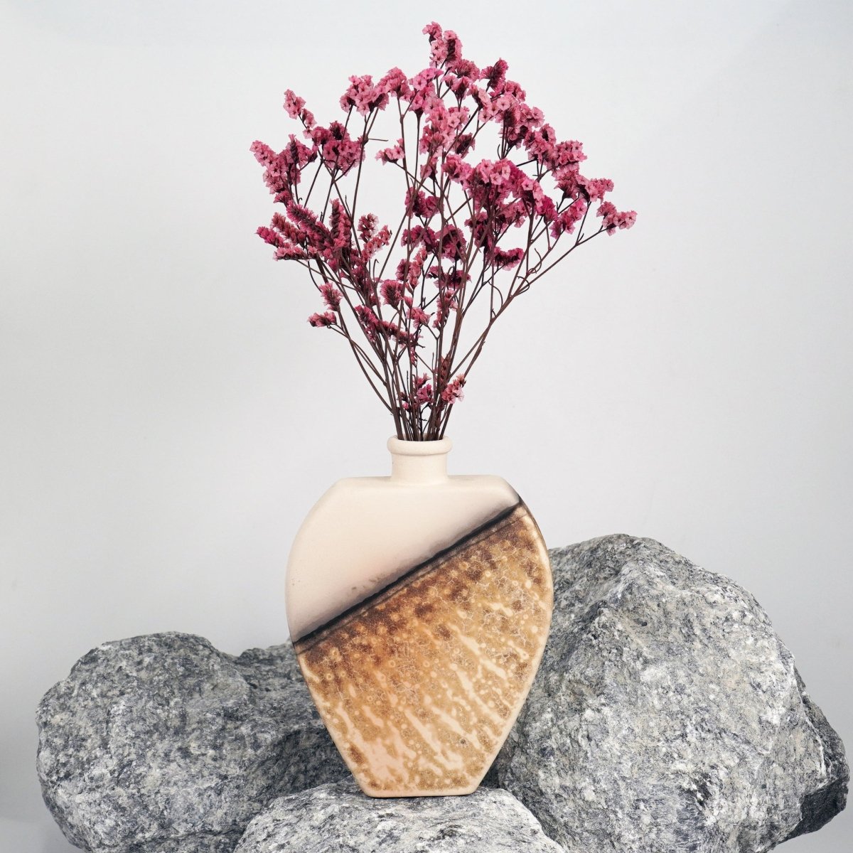 Nozomu Ceramic Raku Pottery Vase - RAAQUU