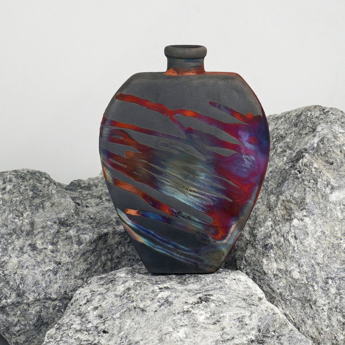 Nozomu Ceramic Raku Pottery Vase - RAAQUU