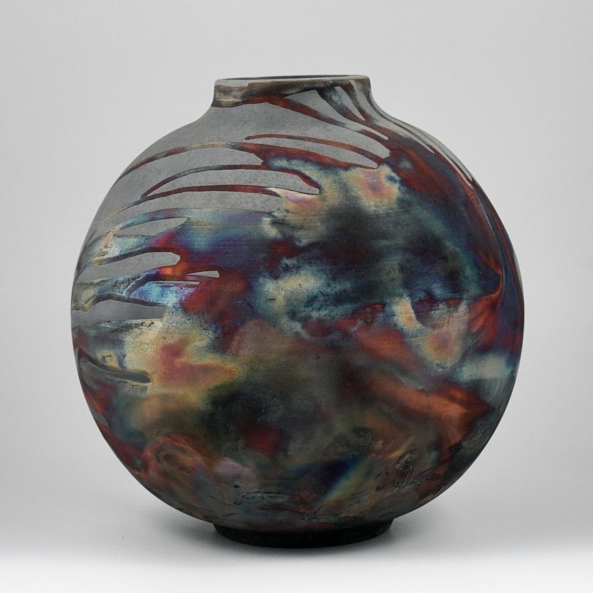 RAAQUU Large Globe Ceramic Vase Carbon Copper S/N0000580 11" Raku Pottery - RAAQUU