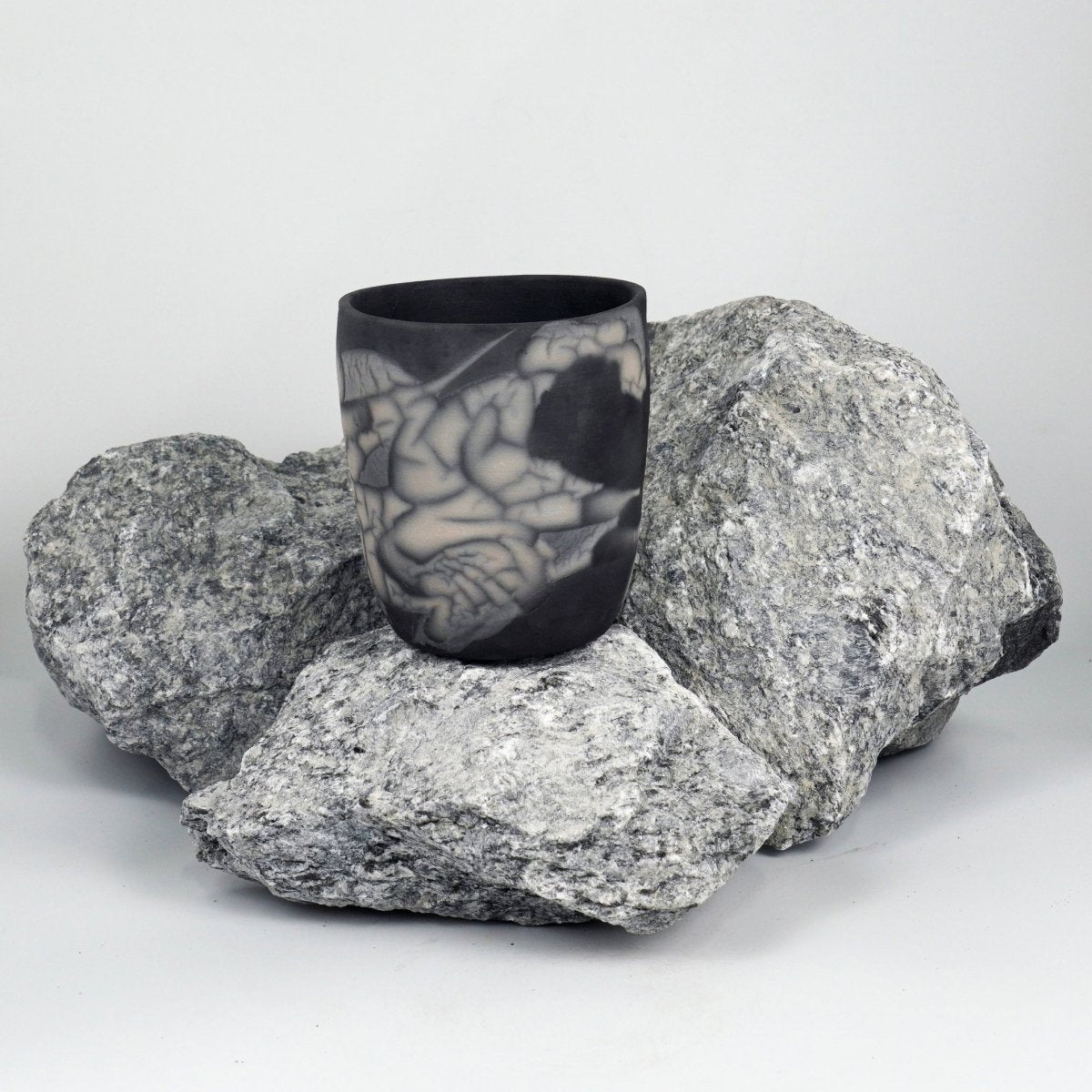 Shinsen Ceramic Raku Pottery Vase - RAAQUU