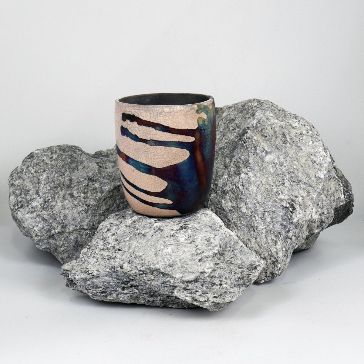 Shinsen Ceramic Raku Pottery Vase - RAAQUU