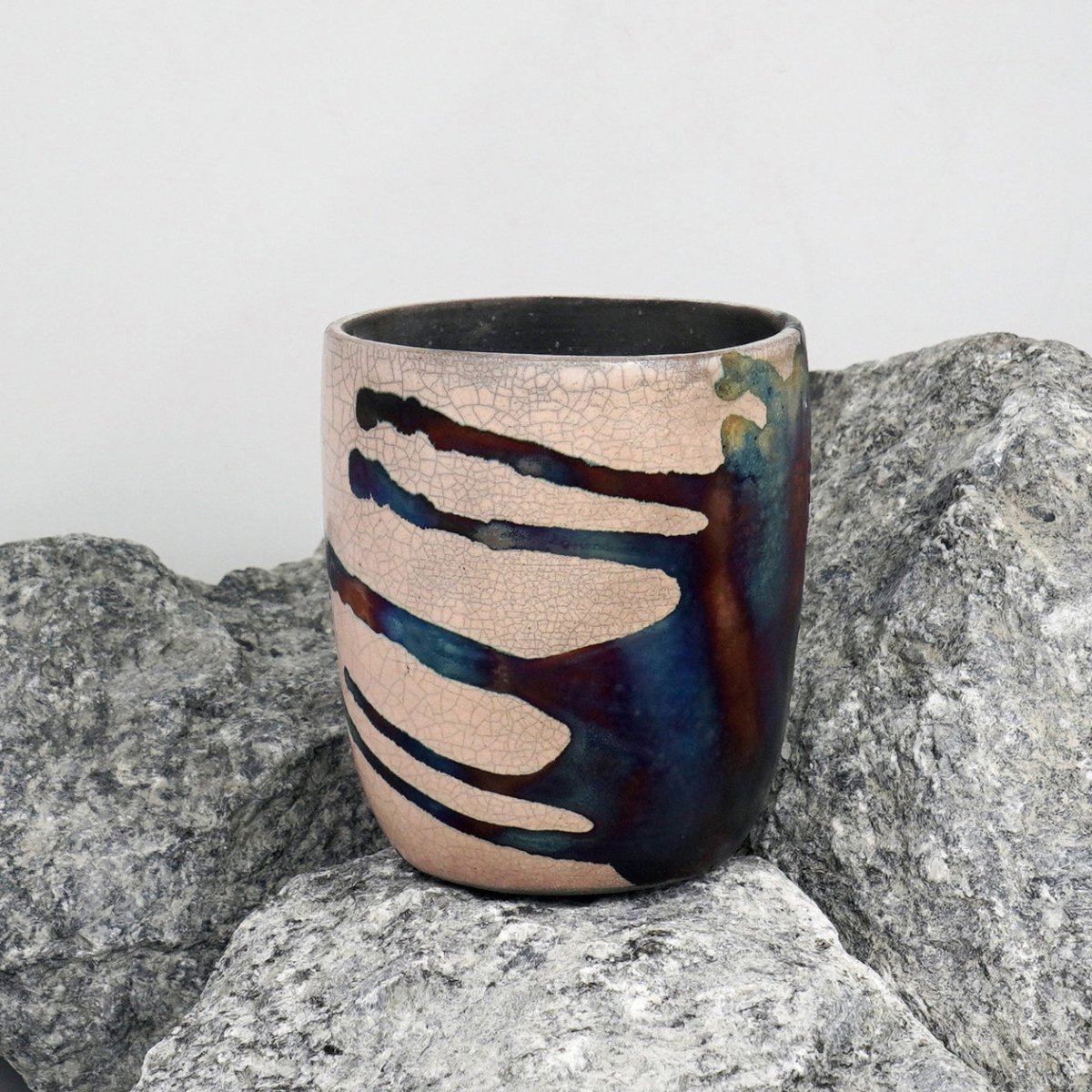 Shinsen Ceramic Raku Pottery Vase - RAAQUU