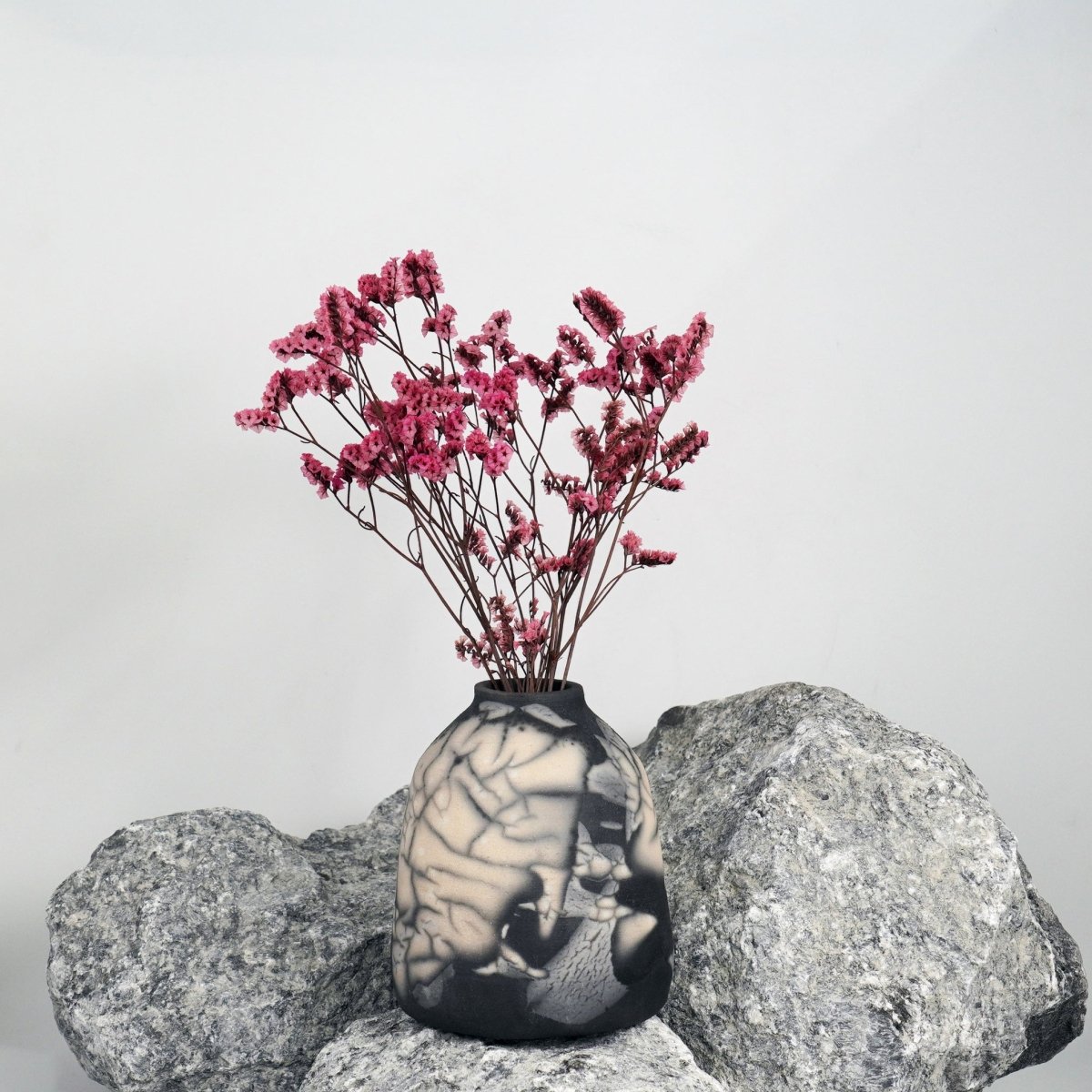 Suzu Ceramic Raku Pottery Vase - RAAQUU