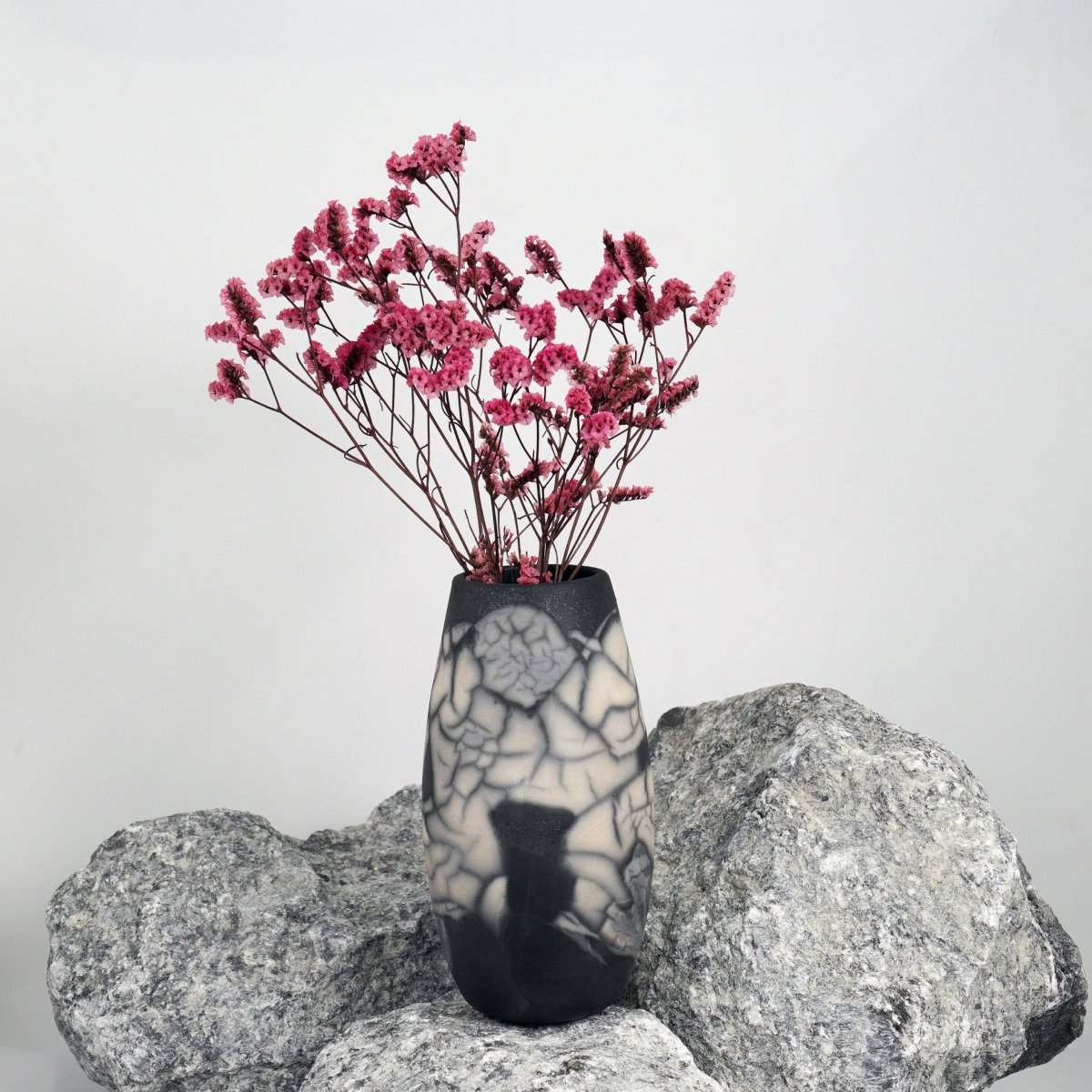 Tsuri Ceramic Raku Pottery Vase - RAAQUU