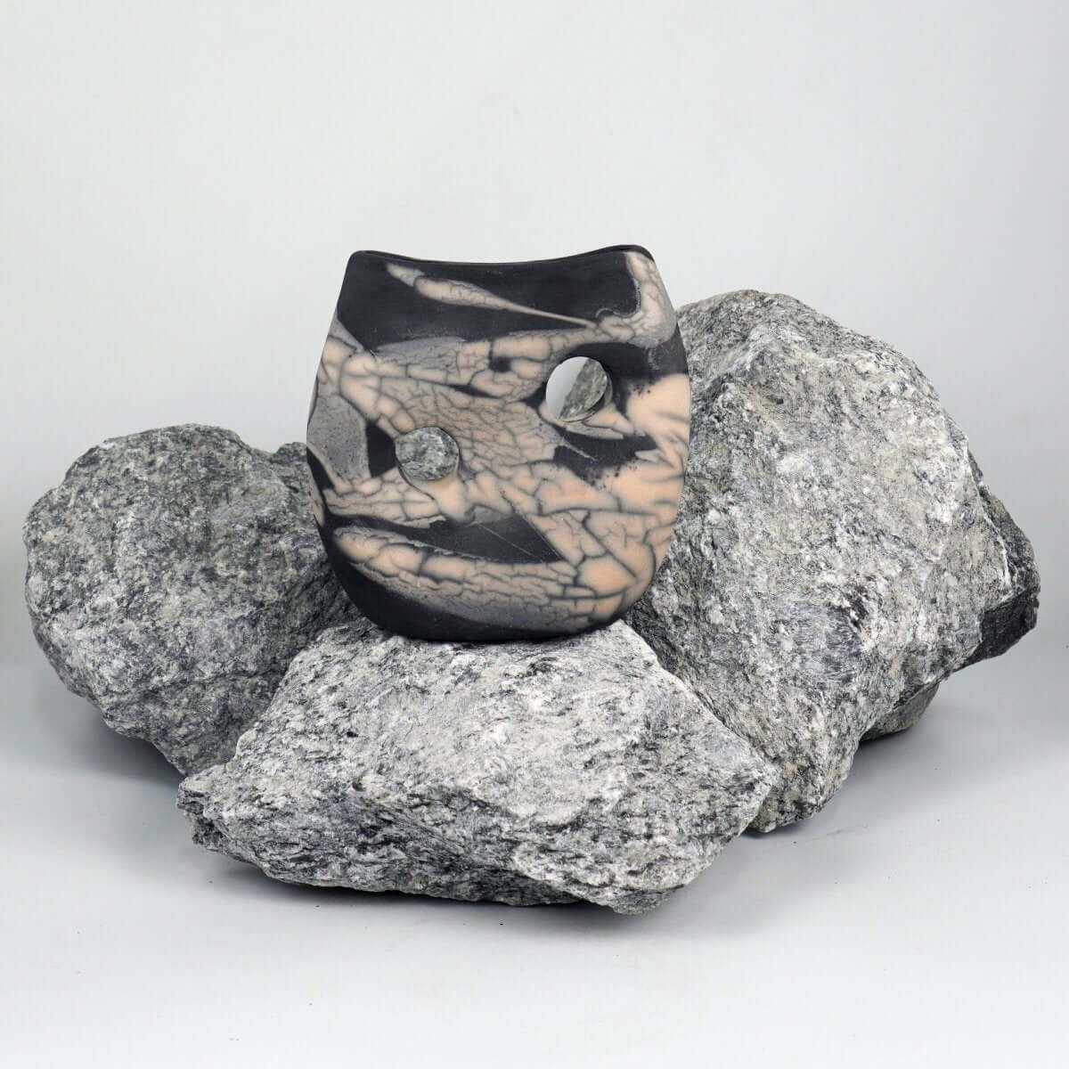 Umi Ceramic Raku Pottery Vase - RAAQUU