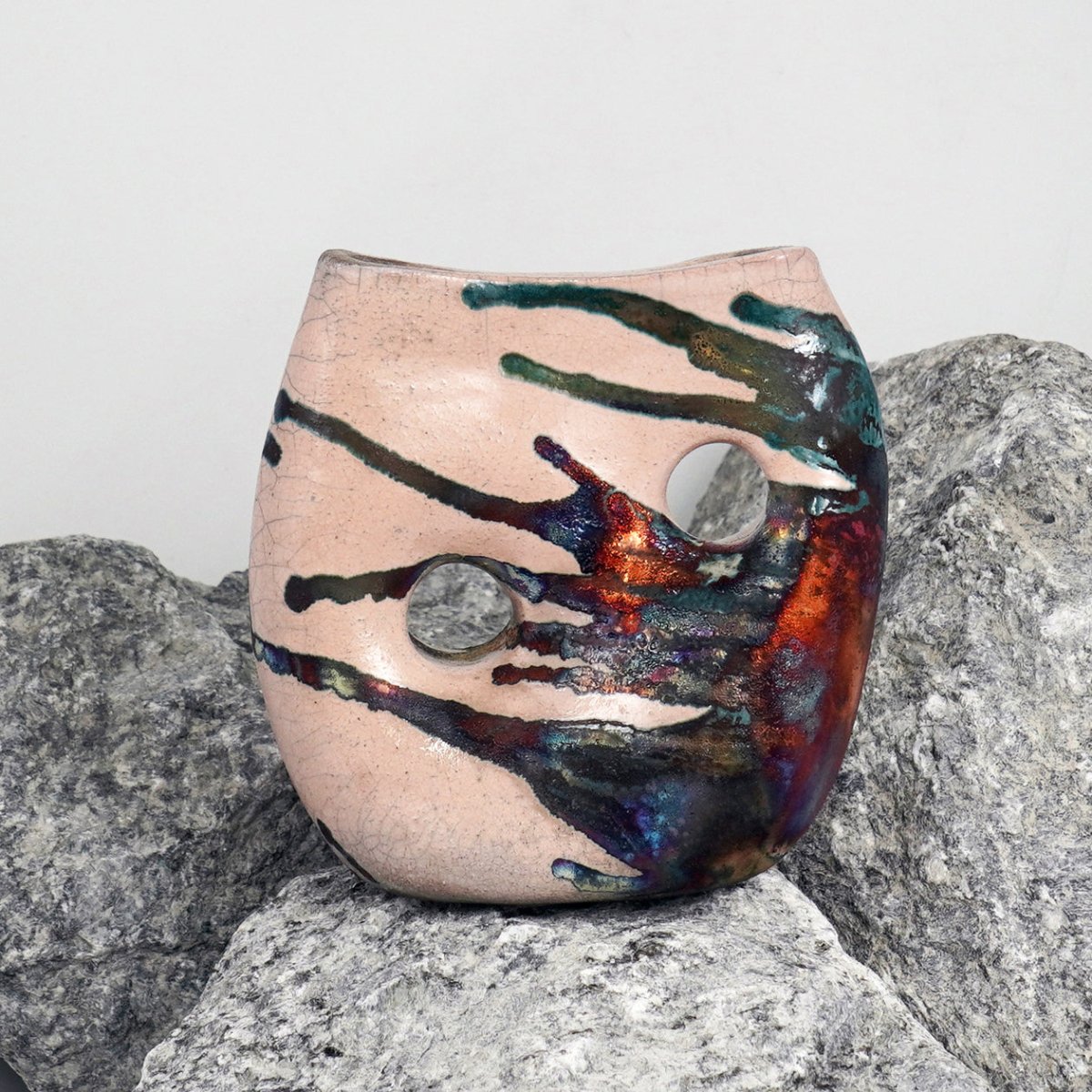 Umi Ceramic Raku Pottery Vase - RAAQUU