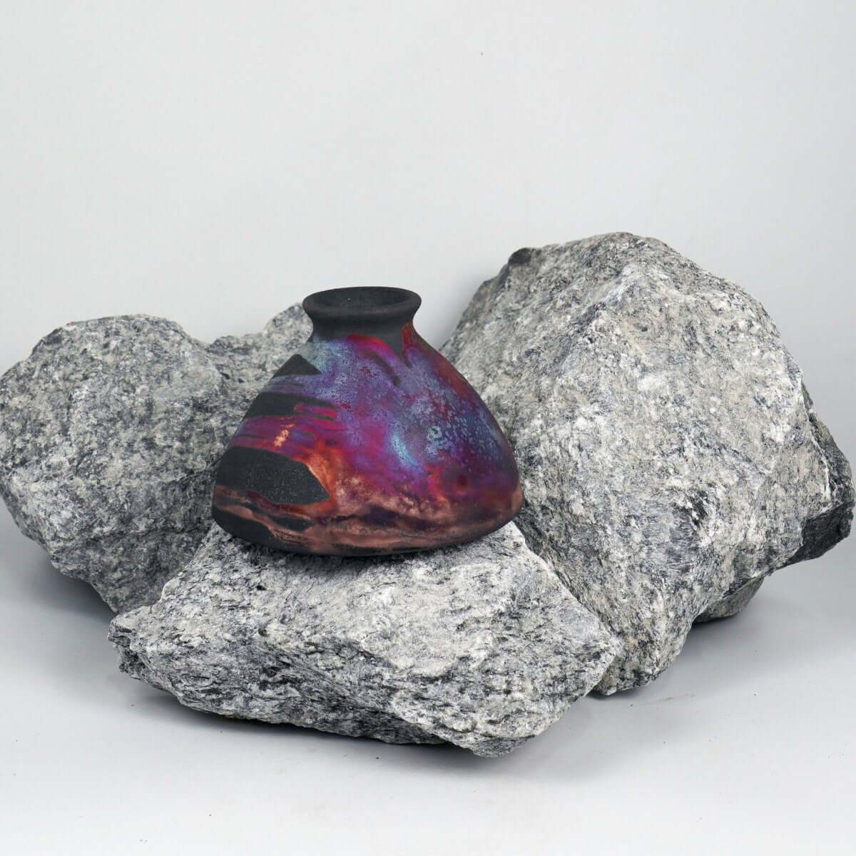 Yama Ceramic Raku Pottery Vase - RAAQUU