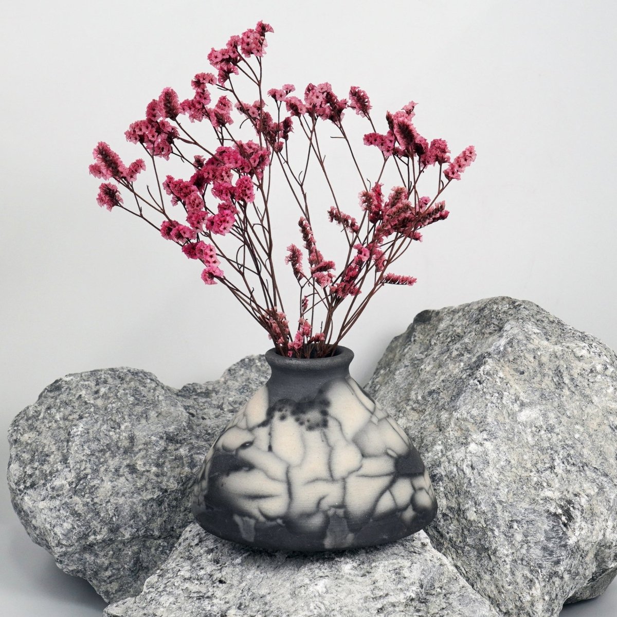 Yama Ceramic Raku Pottery Vase - RAAQUU