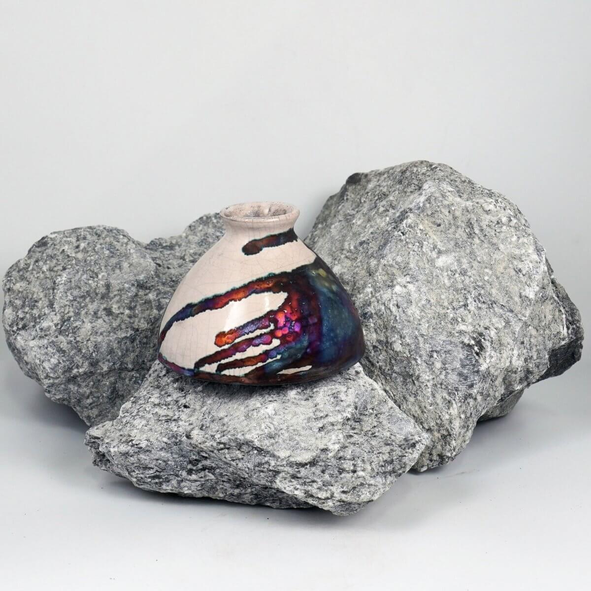 Yama Ceramic Raku Pottery Vase - RAAQUU