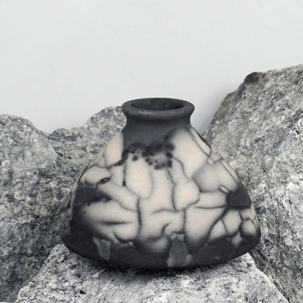Yama Ceramic Raku Pottery Vase - RAAQUU