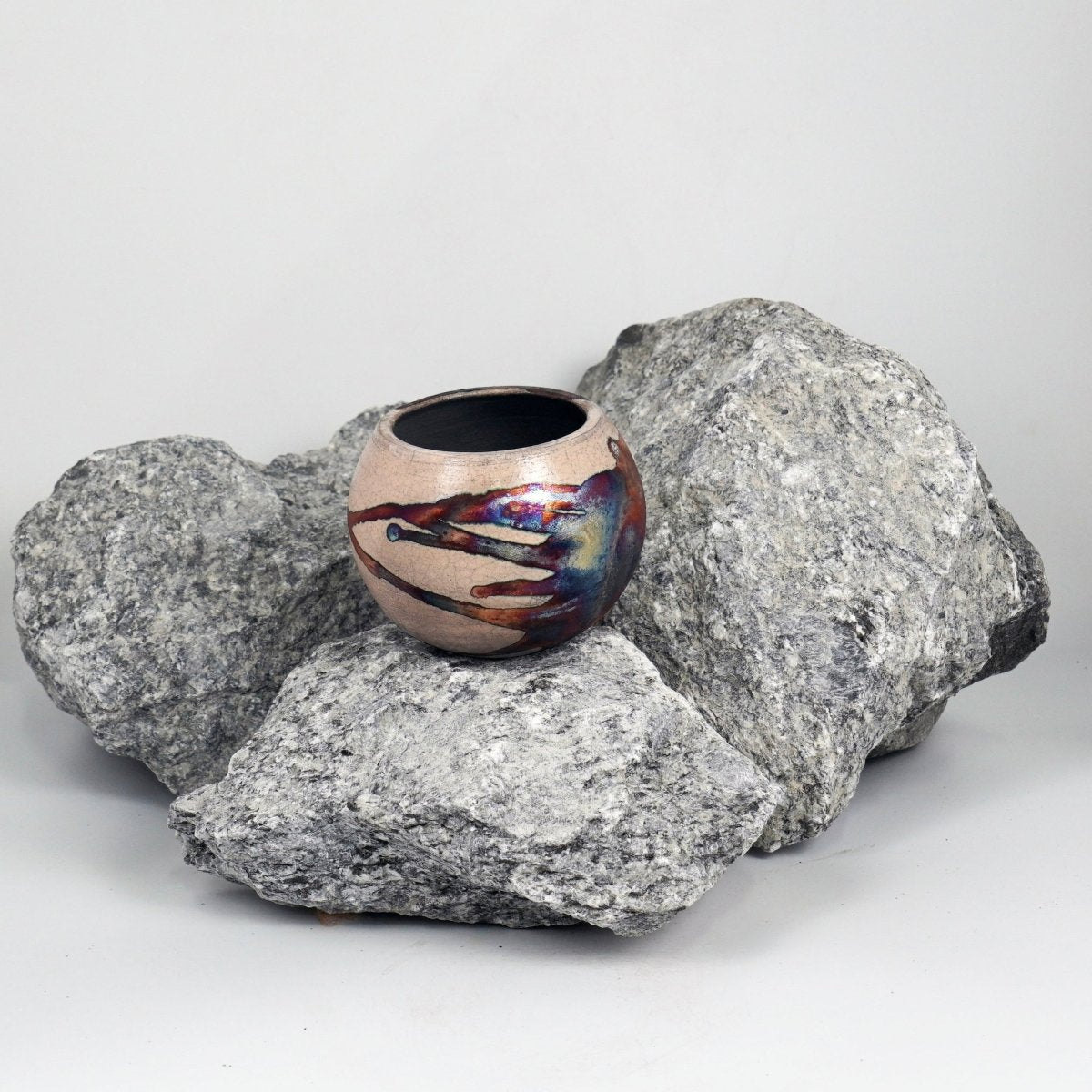 Zen Ceramic Raku Pottery Vase - RAAQUU