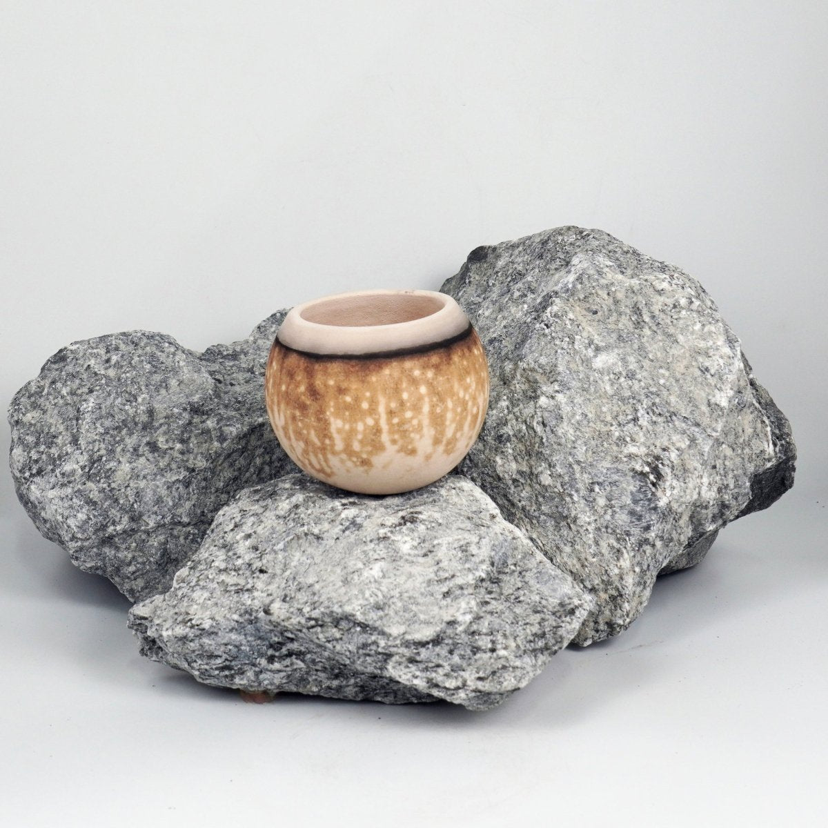 Zen Ceramic Raku Pottery Vase - RAAQUU