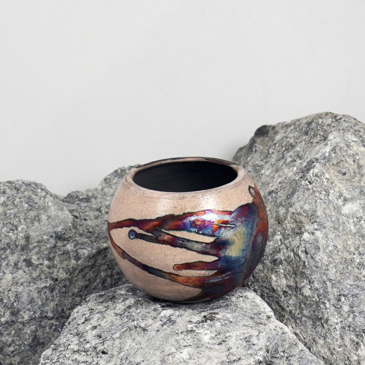 Zen Ceramic Raku Pottery Vase - RAAQUU