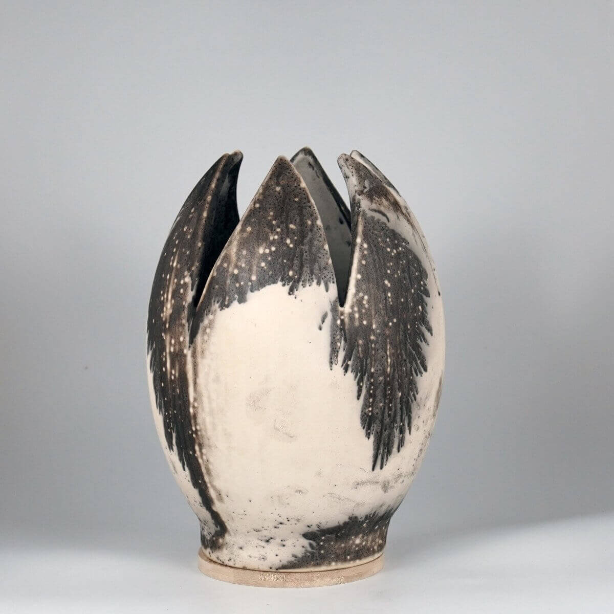 RAAQUU Large Flower Ceramic Vase Obvara S/N0000170 11" Raku Pottery - RAAQUU