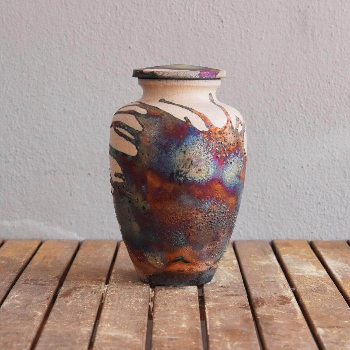 RAAQUU Omoide Ceramic Urn (Pre-Order) for Adult Remains - Raku Pottery 170 cubic inches Unique Handmade Cremation Vessel for Ashes, Pets, Cats, Dogs Unique Handmade ceramic pottery raku vases, urns, and home decor, sculptures, wall decor, gifts by Adil Gh