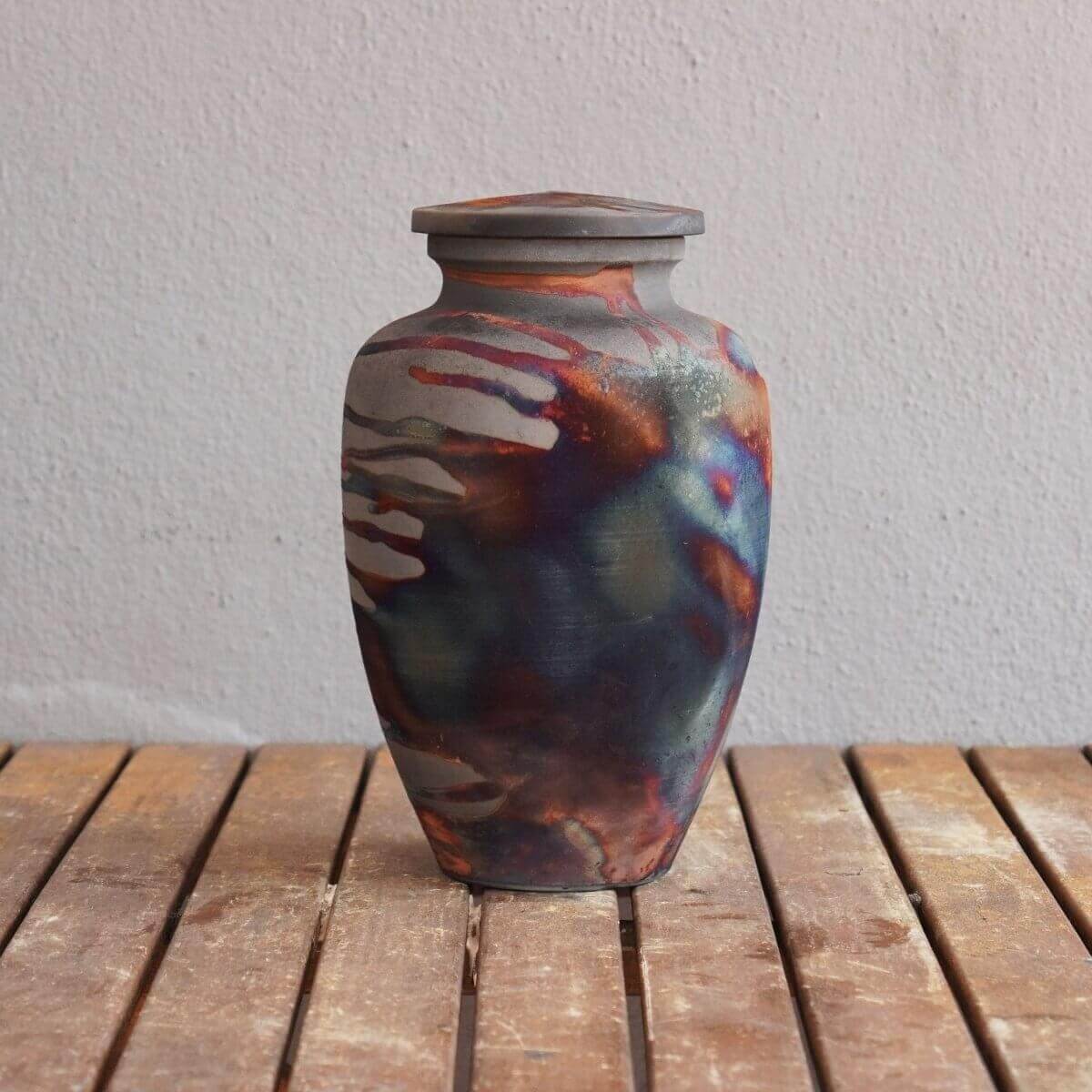 RAAQUU Omoide Ceramic Urn (Pre-Order) for Adult Remains - Raku Pottery 170 cubic inches Unique Handmade Cremation Vessel for Ashes, Pets, Cats, Dogs Unique Handmade ceramic pottery raku vases, urns, and home decor, sculptures, wall decor, gifts by Adil Gh