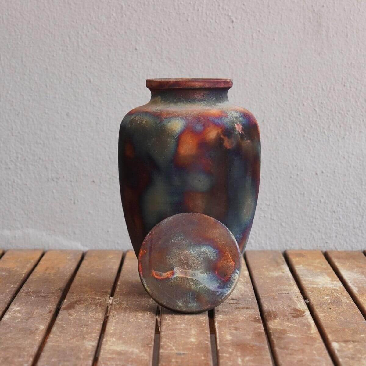 RAAQUU Omoide Ceramic Urn (Pre-Order) for Adult Remains - Raku Pottery 170 cubic inches Unique Handmade Cremation Vessel for Ashes, Pets, Cats, Dogs Unique Handmade ceramic pottery raku vases, urns, and home decor, sculptures, wall decor, gifts by Adil Gh