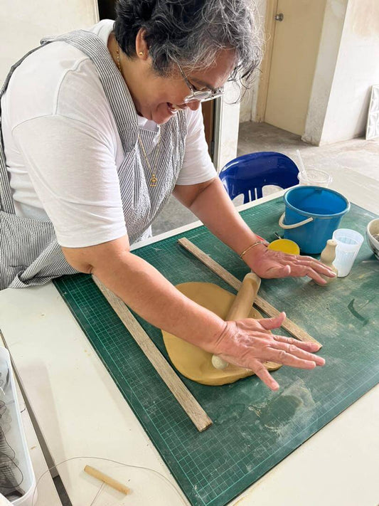 Pottery hand building class at RAAQUU
