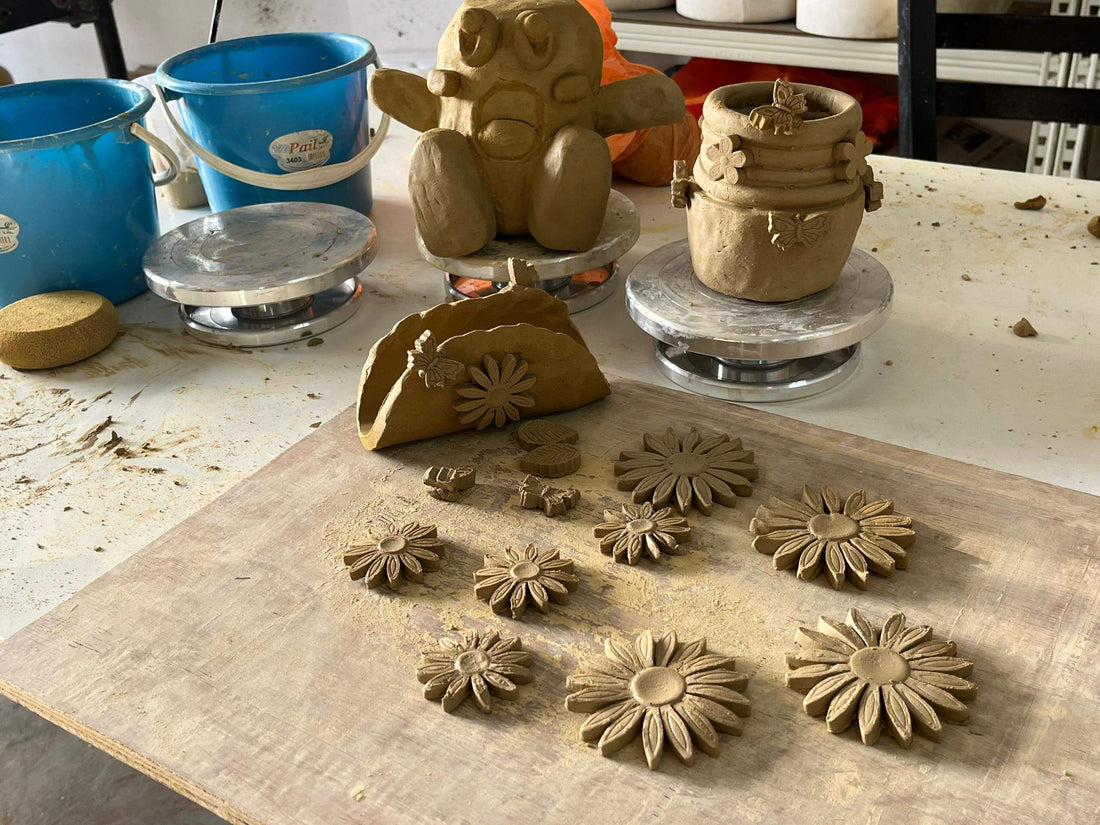 Pottery classes with RAAQUU