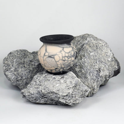 RAAQUU HOFU raku pottery vase - RAAQUU