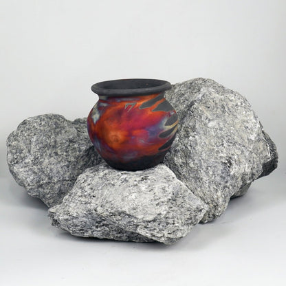 RAAQUU HOFU raku pottery vase - RAAQUU
