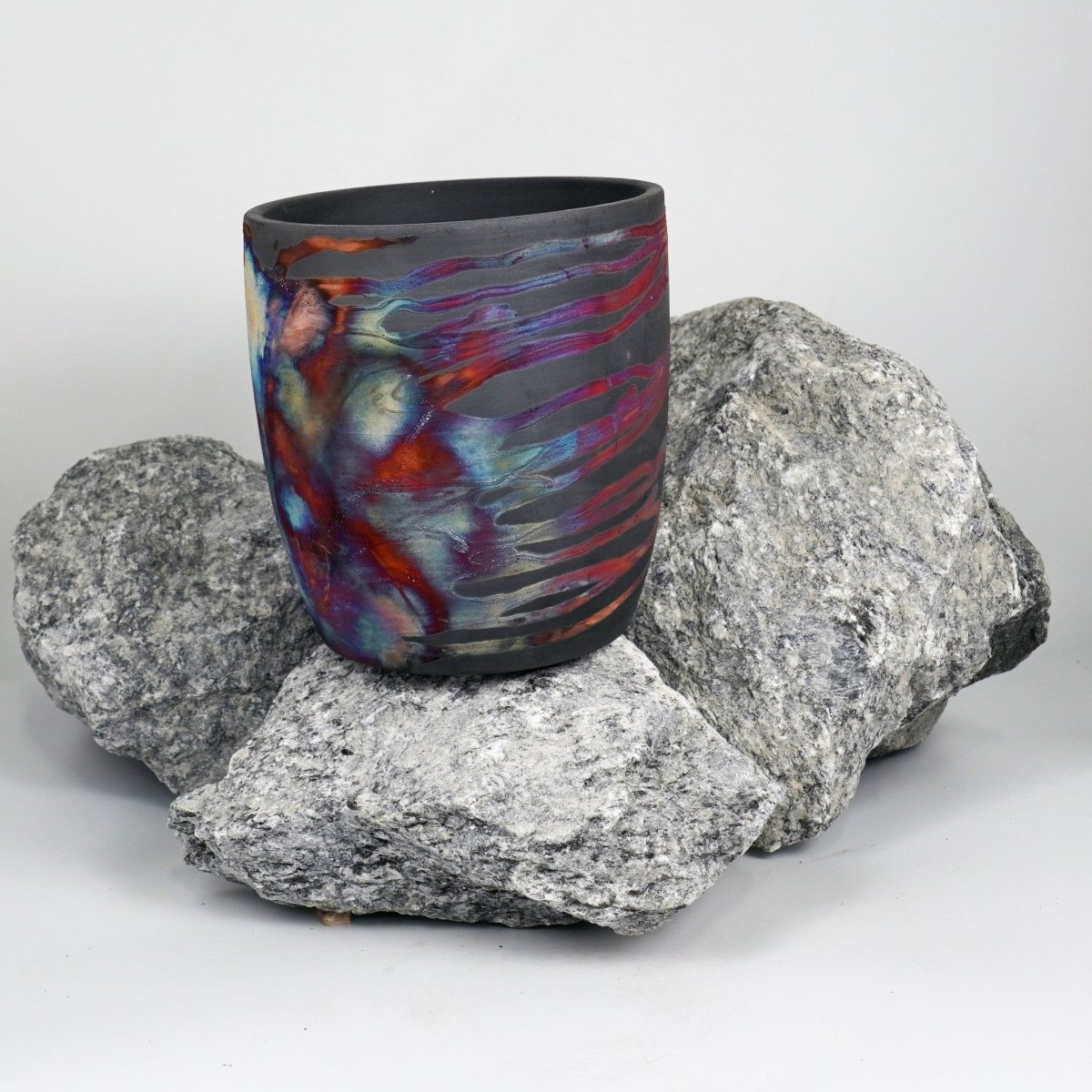 Seicho - Ceramic Raku planter pot for Indoor plants - RAAQUU