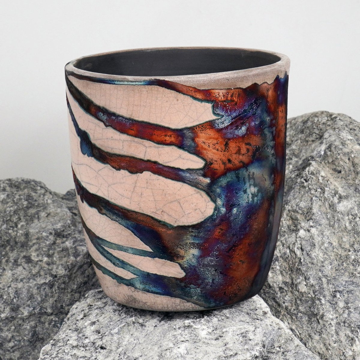 Seicho - Ceramic Raku planter pot for Indoor plants - RAAQUU