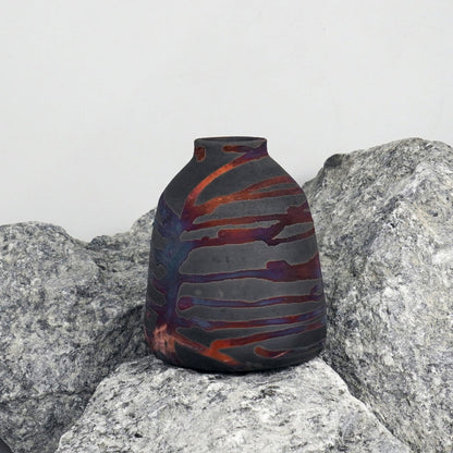 Suzu Ceramic Raku Pottery Vase - RAAQUU