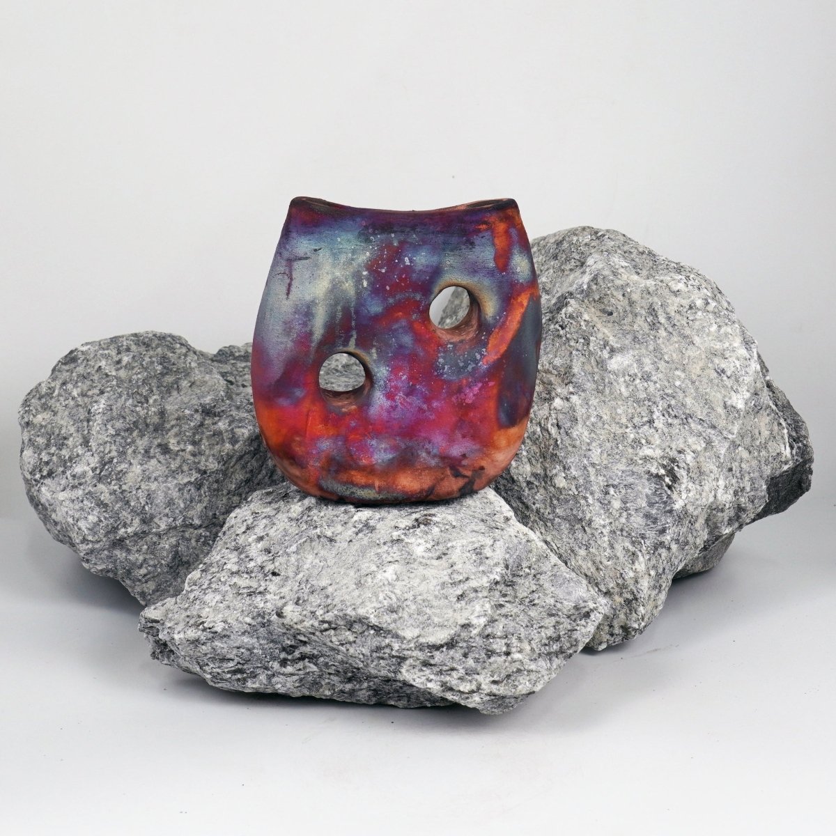 Umi Ceramic Raku Pottery Vase - RAAQUU
