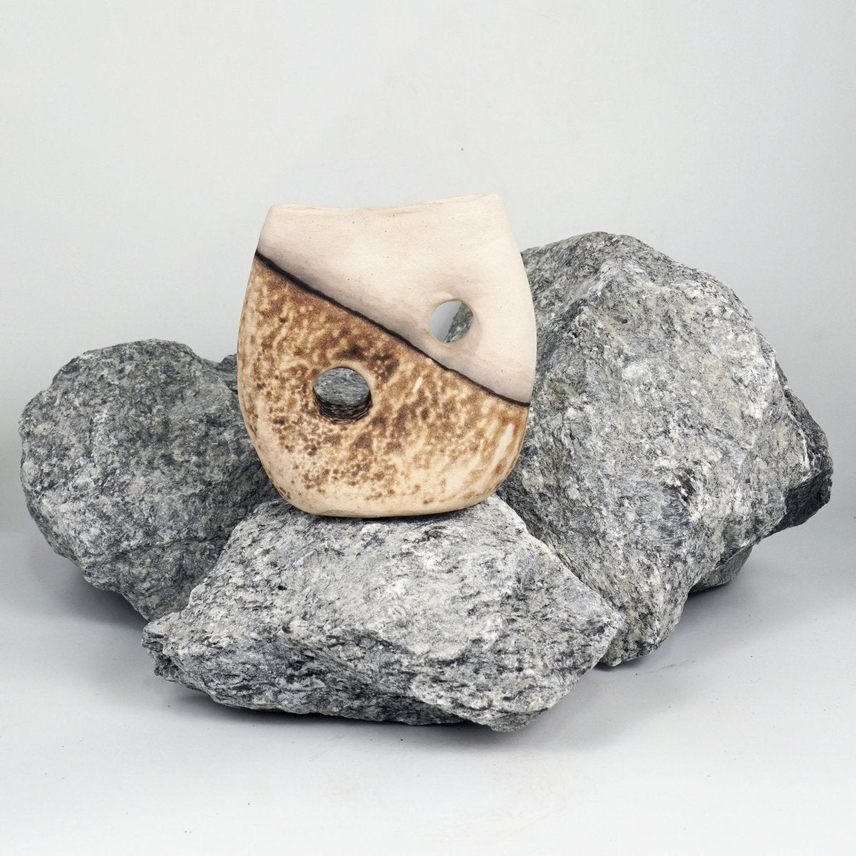 Umi Ceramic Raku Pottery Vase - RAAQUU