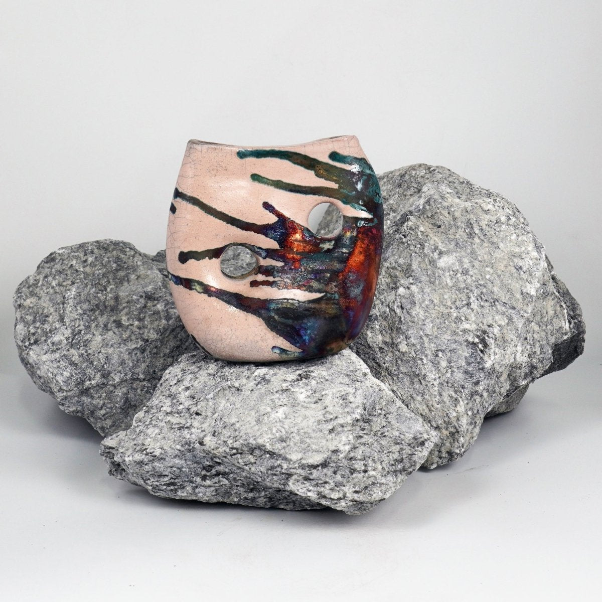 Umi Ceramic Raku Pottery Vase - RAAQUU