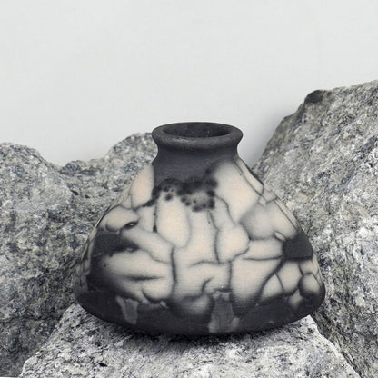 Yama Ceramic Raku Pottery Vase - RAAQUU