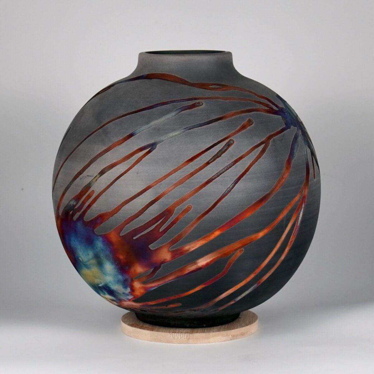 RAAQUU Large Globe Ceramic Vase Carbon Copper S/N0000581 11" Raku Pottery - RAAQUU