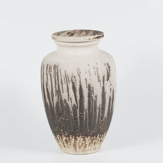 RAAQUU Omoide Ceramic Obvara Urn for Adult Remains/Ashes S/N8000029 - Raku Pottery 170 cubic inches Unique Handmade Cremation Vessel - RAAQUU